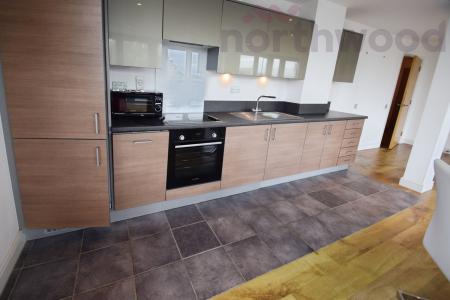 2 bedroom Penthouse to let in Granary View, Paper Mill Yard