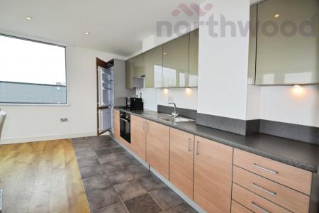 2 bedroom Penthouse to let in Granary View, Paper Mill Yard