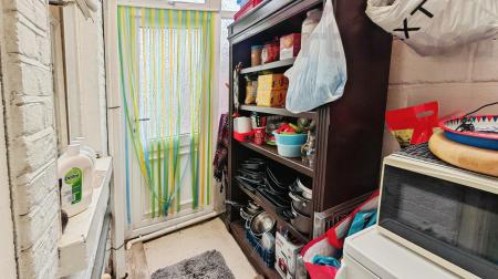 2 bedroom Terraced House for sale in Bull Close Road, Norwich, NR3