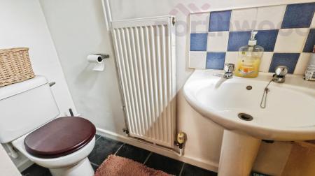 2 bedroom Terraced House for sale in Bull Close Road, Norwich, NR3