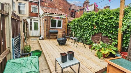 2 bedroom Terraced House for sale in Bull Close Road, Norwich, NR3