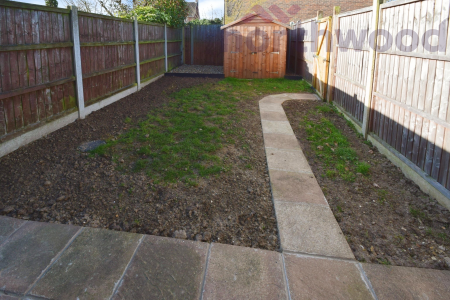 2 bedroom Terraced House for sale in Elizabeth Close, Attleborough, NR17