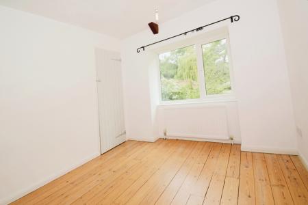 3 bedroom Barn Conversion to let in Watton Road, Colney, NR4