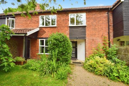 3 bedroom Barn Conversion to let in Watton Road, Colney, NR4