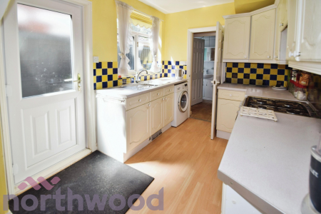 2 bedroom Terraced House to let in Winter Road, Norwich, NR2