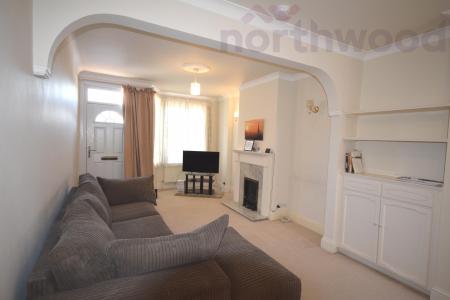 2 bedroom Terraced House to let in Winter Road, Norwich, NR2
