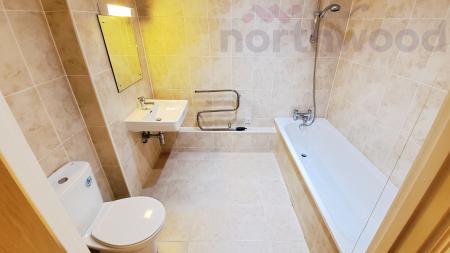 2 bedroom Apartment for sale in Paper Mill Yard, Norwich, NR1