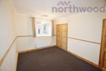 2 bedroom Flat to let in Wakefield Road, Norwich, NR5