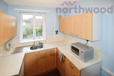 2 bedroom Flat to let in Wakefield Road, Norwich, NR5