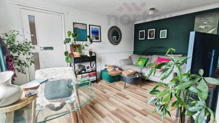 1 bedroom Flat for sale in Chestnut Close, Costessey, NR5