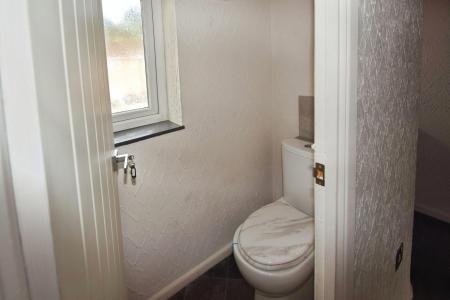 3 bedroom Semi-detached house to let in Sycamore Crescent, Norwich, NR2