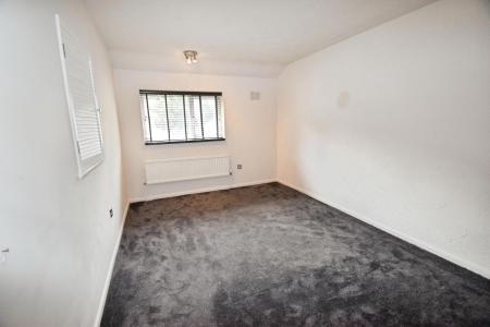 3 bedroom Semi-detached house to let in Sycamore Crescent, Norwich, NR2