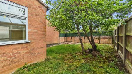 3 bedroom Semi-detached house for sale in Holworthy Road, Bowthorpe, Norwich, NR5