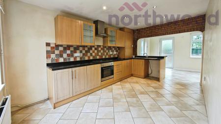 3 bedroom Semi-detached house for sale in Holworthy Road, Bowthorpe, Norwich, NR5