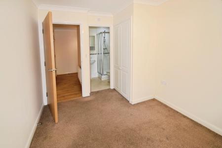 2 bedroom Flat to let in Bahram Road, Costessey, NR8
