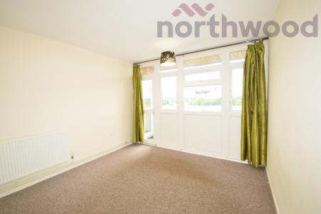 2 bedroom Flat to let in Junction Road, Norwich, NR3