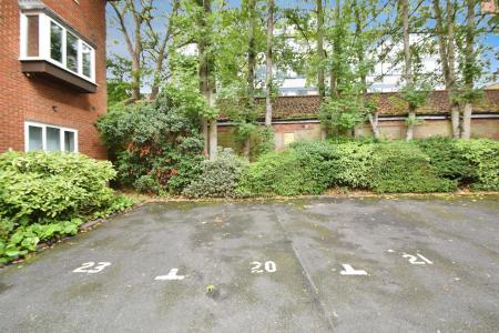 1 bedroom Flat to let in St Faiths Lane, Norwich, NR1