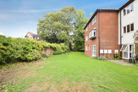 1 bedroom Flat to let in St Faiths Lane, Norwich, NR1