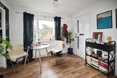 1 bedroom Flat to let in Chestnut Close, Costessey, NR5