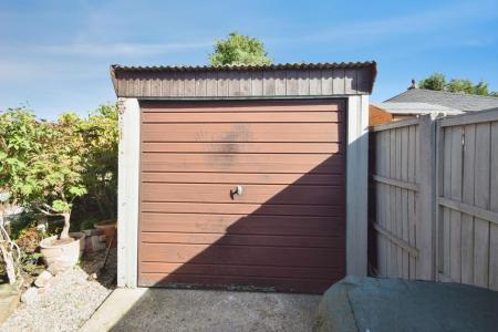 3 bedroom Semi-detached house for sale in Tyrrell Road, Benfleet, Essex, SS7