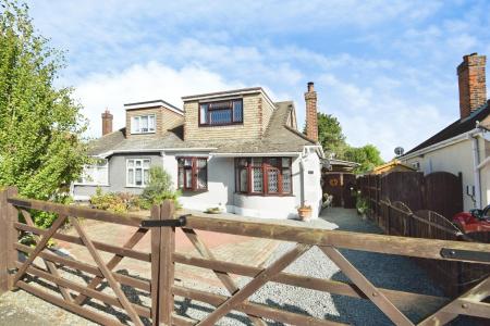 3 bedroom Semi-detached house for sale in Tyrrell Road, Benfleet, Essex, SS7