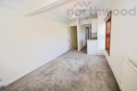 1 bedroom Flat to let in St Stephens Square, Norwich, NR1