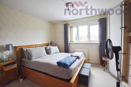 1 bedroom Flat to let in Kingswood Avenue, Thorpe Marriott, Norwich, NR8