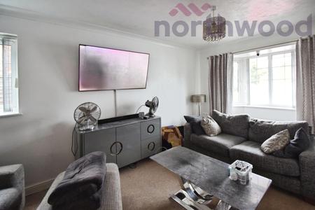 1 bedroom Flat to let in Kingswood Avenue, Thorpe Marriott, Norwich, NR8