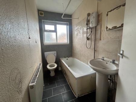 3 bedroom Terraced House for sale in Montpelier road, Beeston, NG7