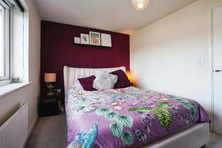 2 bedroom Terraced House for sale in Renshaw Drive, Nottingham, NG4