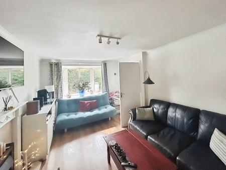 3 bedroom Semi-detached house to let in Ellwood Crescent, Nottingham, Wollaton Nottingham, NG8