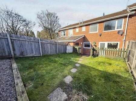 3 bedroom Semi-detached house to let in Grainger Avenue, Nottingham, West Bridgford, NG2