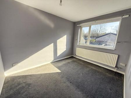 3 bedroom Semi-detached house to let in Grainger Avenue, Nottingham, West Bridgford, NG2
