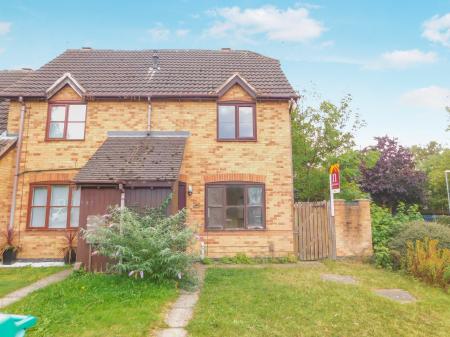 2 bedroom Semi-detached house to let in Heron Drive, Lenton, Nottingham, NG7