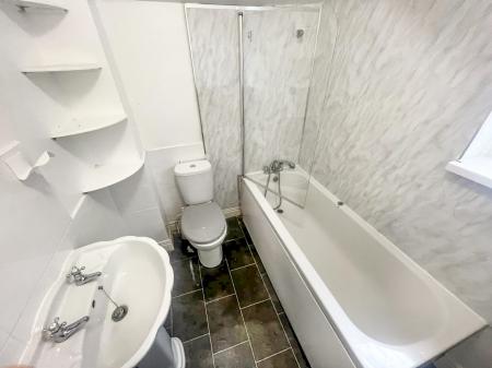 5 bedroom Terraced House to let in Broxtowe Street, Sherwood Nottingham, NG5