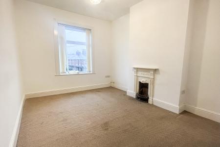 2 bedroom Terraced House for sale in King Street, Nottingham, Eastwood, NG16