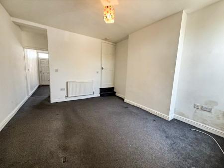 2 bedroom Terraced House for sale in King Street, Nottingham, Eastwood, NG16