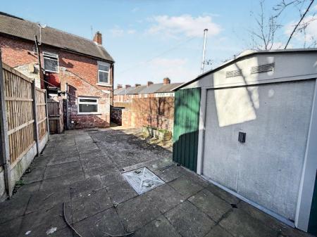 2 bedroom Terraced House for sale in King Street, Nottingham, Eastwood, NG16