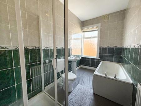 2 bedroom Terraced House for sale in King Street, Nottingham, Eastwood, NG16