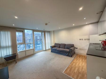 1 bedroom Flat to let in Huntingdon Street, City Centre, Nottingham, NG1