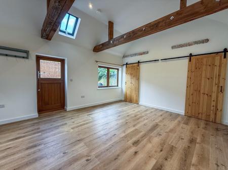 1 bedroom Barn Conversion to let in Main Street, Newark-on-Trent, NG23