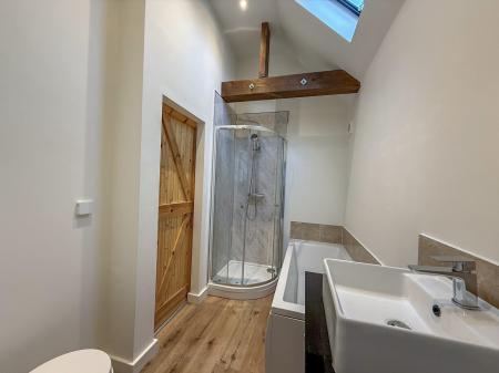 1 bedroom Barn Conversion to let in Main Street, Newark-on-Trent, NG23