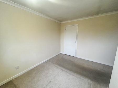 3 bedroom Town house to let in Harvest Close, Top Valley, Nottingham, NG5