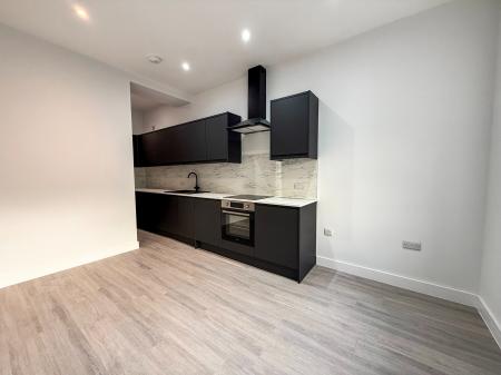 1 bedroom Flat to let in Meadow Road, Beeston, NG9