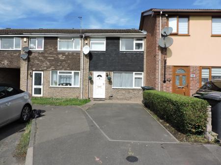 3 bedroom Town house to let in Bramble Drive, Carlton, Nottingham, NG3