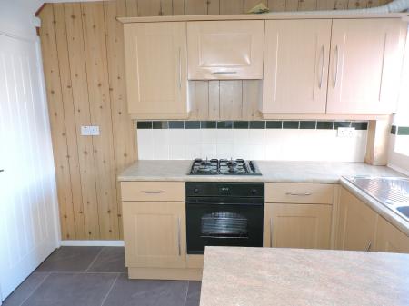 3 bedroom Town house to let in Bramble Drive, Carlton, Nottingham, NG3