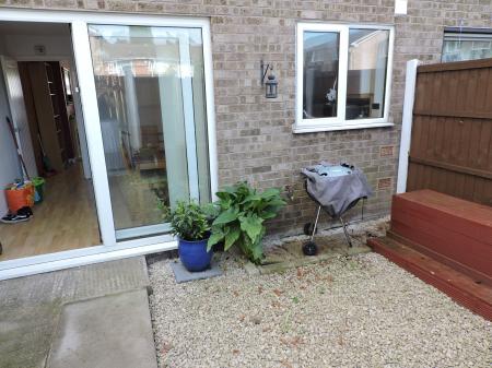 3 bedroom Town house to let in Bramble Drive, Carlton, Nottingham, NG3