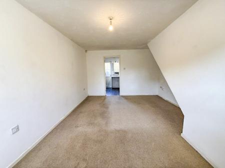2 bedroom Terraced House to let in Bullfinch Road, Basford, Nottingham, NG6