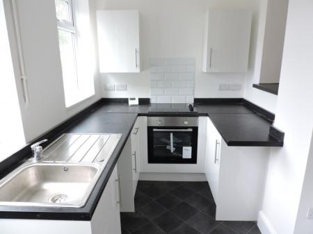 3 bedroom Terraced House to let in West Street, Arnold, NG5