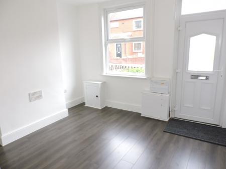 3 bedroom Terraced House to let in West Street, Arnold, NG5